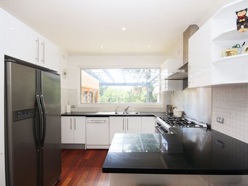 2 Ferguson Avenue, Myrtle Bank SA 5064