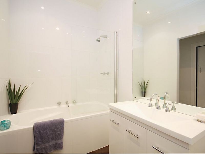 2 Ferguson Avenue, Myrtle Bank SA 5064