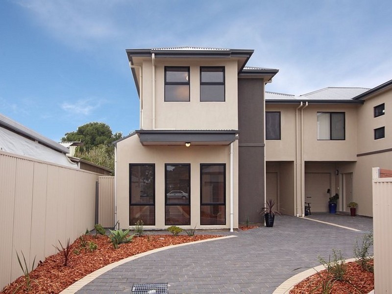 15a Condada Avenue, Park Holme SA 5043
