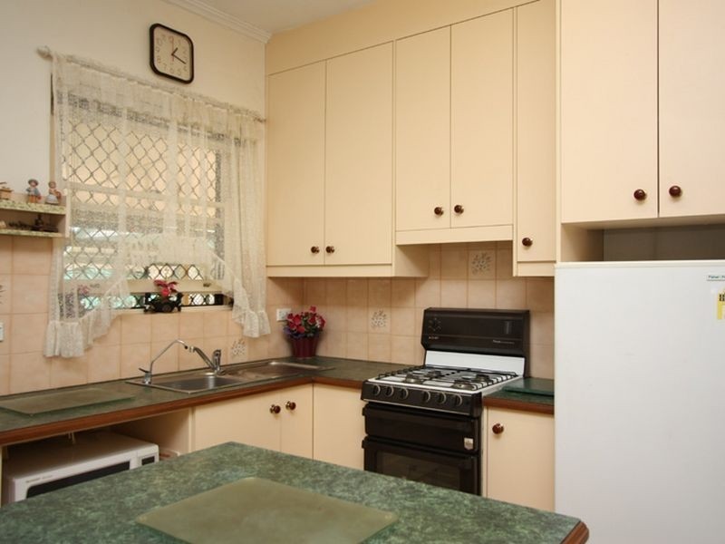 3 Diagonal Way, Oaklands Park SA 5046