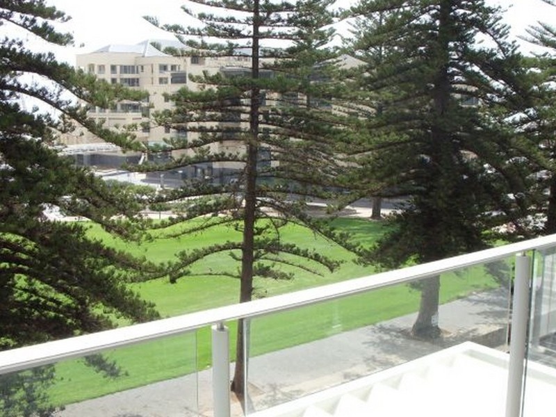 504/25 Colley Terrace, Glenelg SA 5045