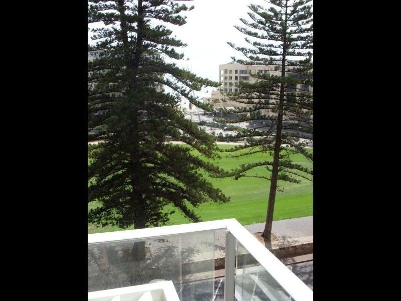 504/25 Colley Terrace, Glenelg SA 5045