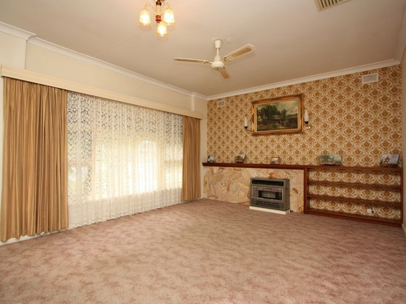 21 Lancelot Drive, Daw Park SA 5041