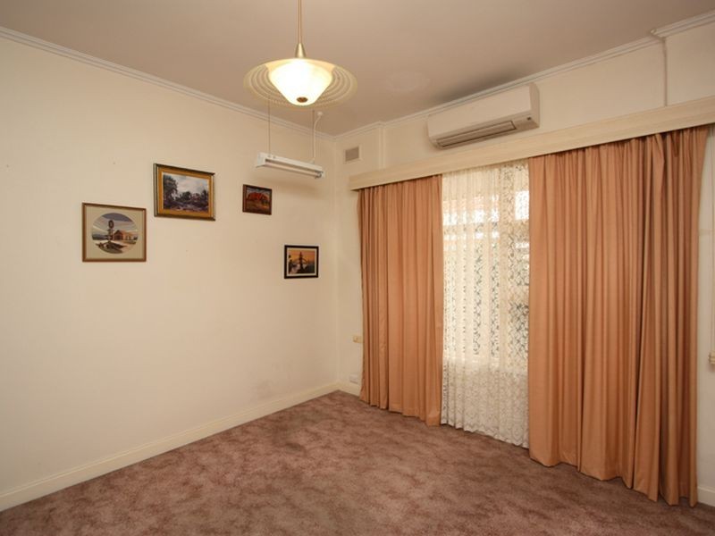 21 Lancelot Drive, Daw Park SA 5041