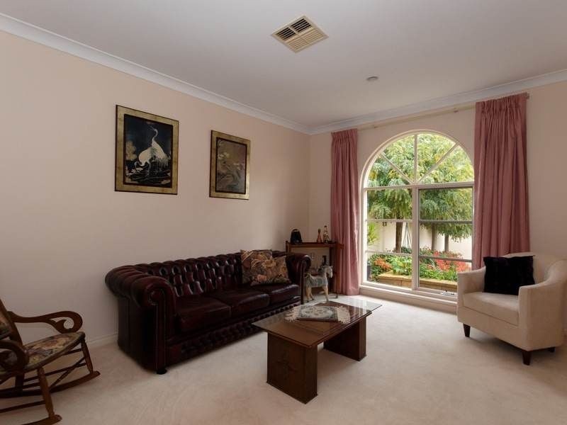 14 Pridmore Road, Glen Osmond SA 5064