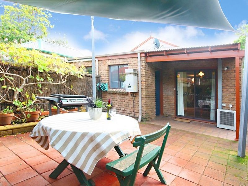 1/207a Young Street, Unley SA 5061