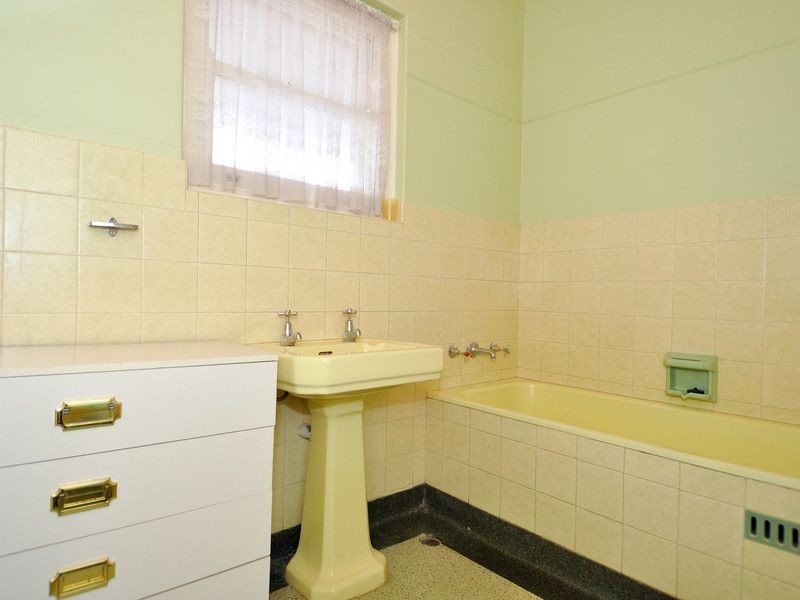 18 Barr Smith Avenue, Myrtle Bank SA 5064