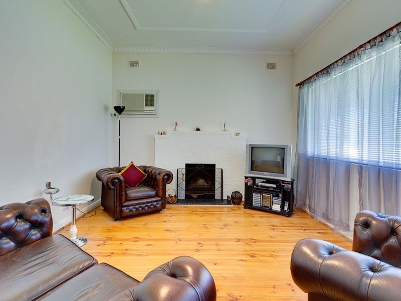 17 Wilkins Street, Glengowrie SA 5044