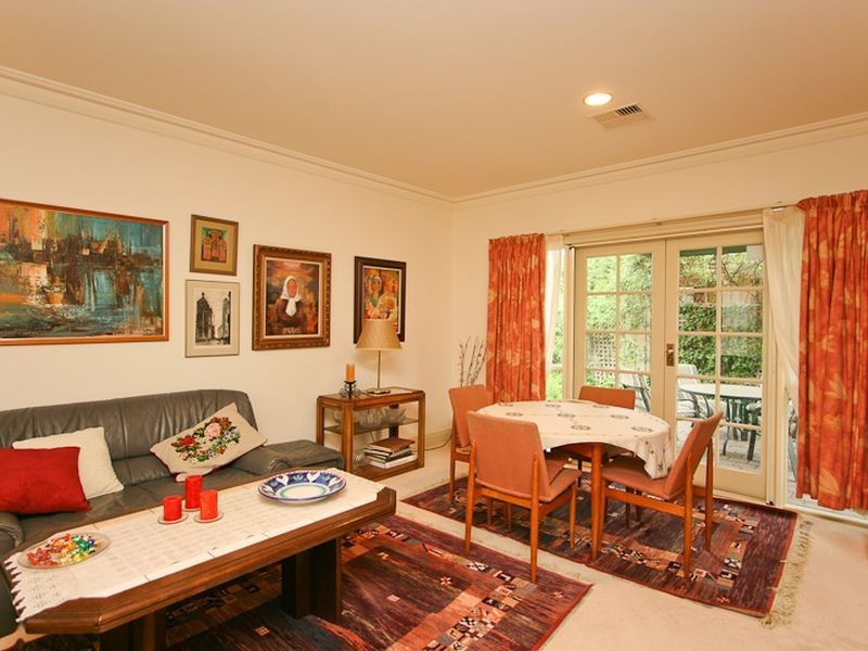 1 Pikes Lane, Lower Mitcham SA 5062