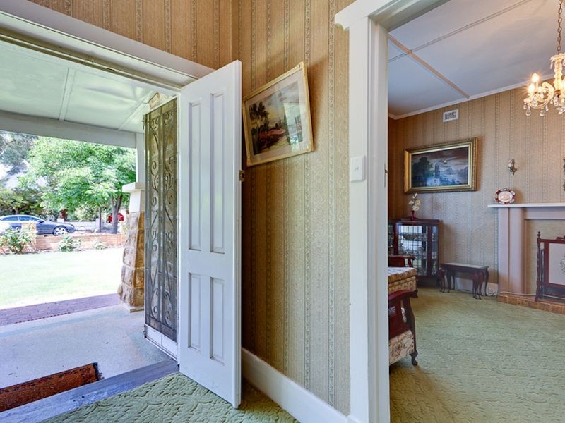 21 Eynesbury Avenue, Kingswood SA 5062