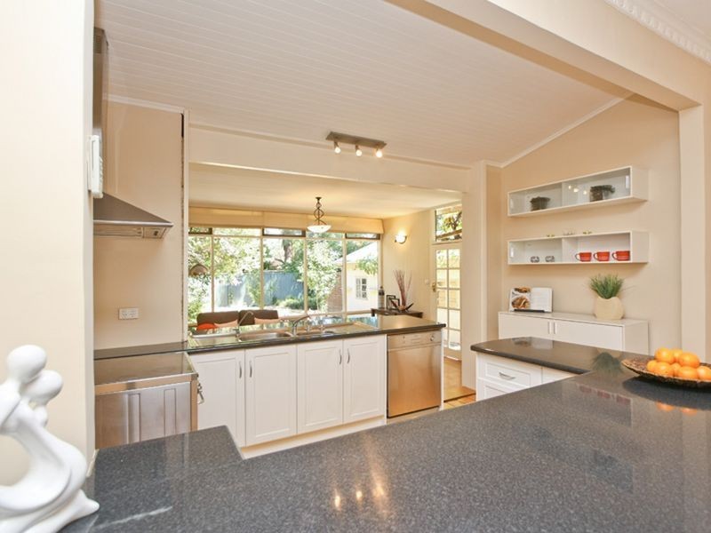 18 Torrens Avenue, Fullarton SA 5063