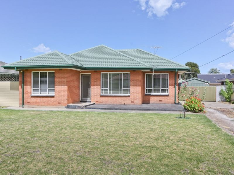 11 Barbara Avenue, Morphett Vale SA 5162