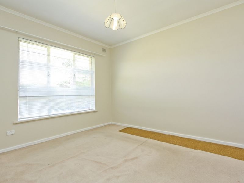11 Barbara Avenue, Morphett Vale SA 5162