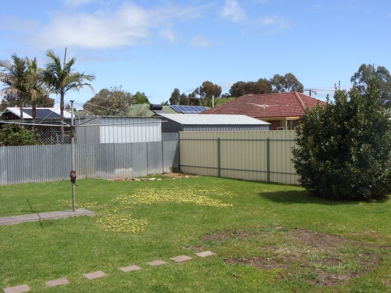 11 Barbara Avenue, Morphett Vale SA 5162