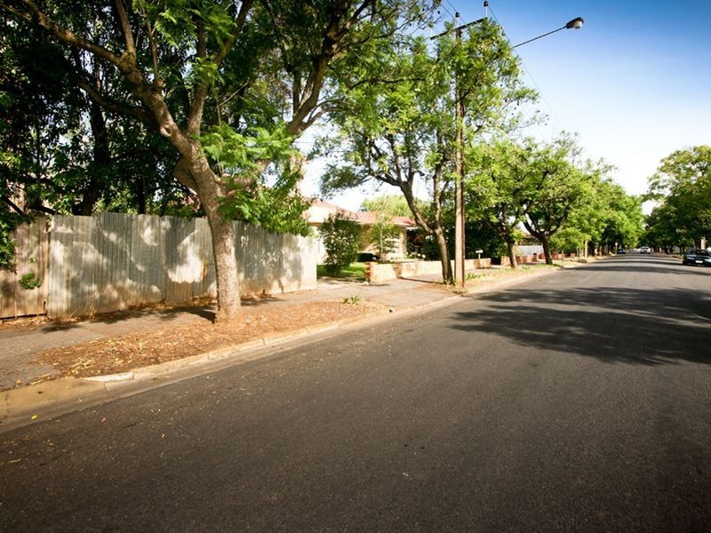 2 Thames Street, Clarence Park SA 5034