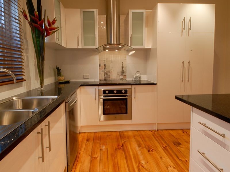 94 Raglan Avenue, South Plympton SA 5038