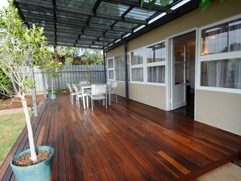 94 Raglan Avenue, South Plympton SA 5038