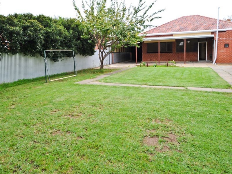 6 Eurilpa Avenue, Everard Park SA 5035