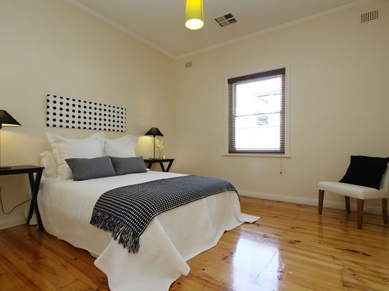 2 Griffiths Road, Plympton Park SA 5038