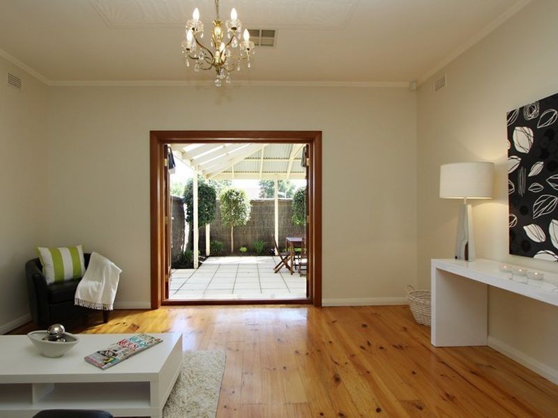 2 Griffiths Road, Plympton Park SA 5038