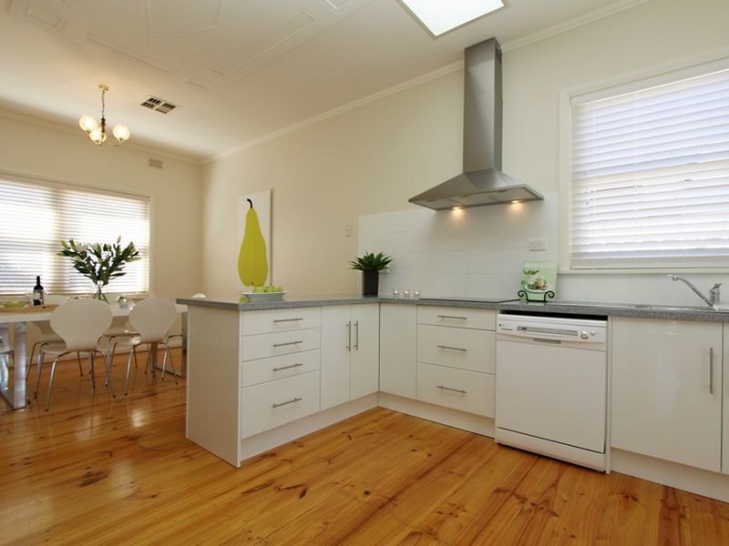 2 Griffiths Road, Plympton Park SA 5038