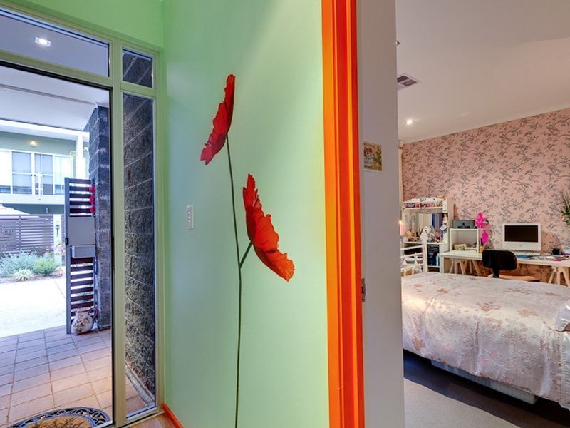 8 Southcott Walk, Adelaide SA 5000