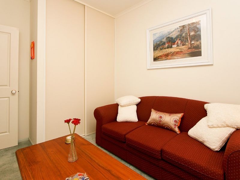 6 Rayner Court, Mitchell Park SA 5043