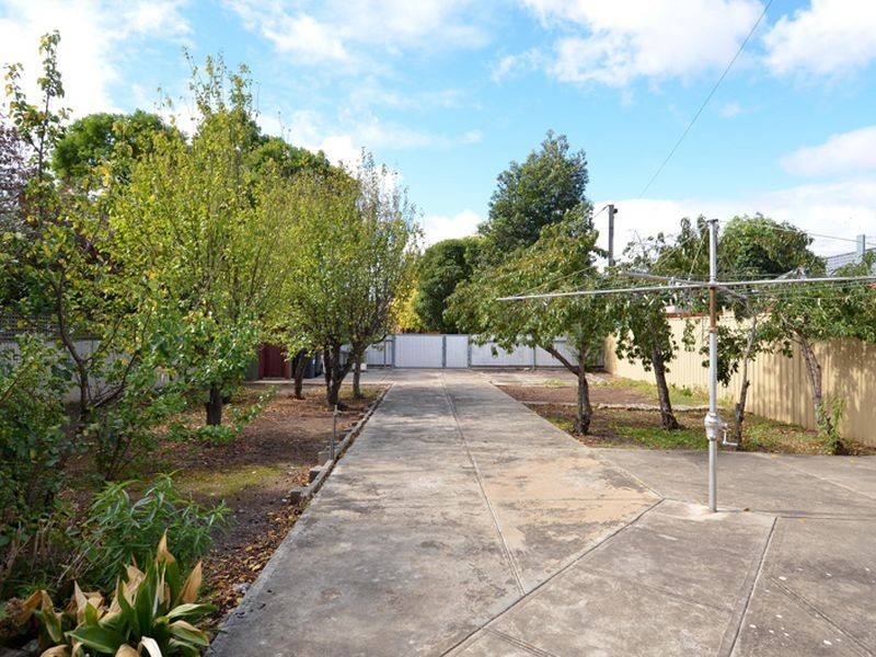 67 East Avenue, Clarence Park SA 5034