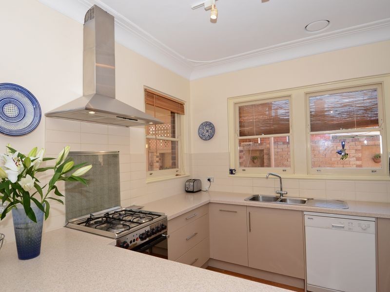 16 Roslind Street, Kensington Gardens SA 5068