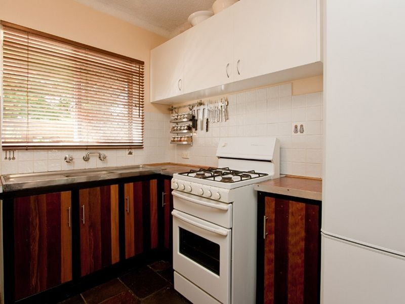 4/16 Park Street, Glandore SA 5037