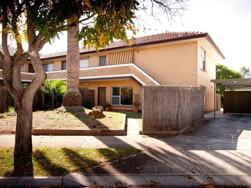 4/16 Park Street, Glandore SA 5037