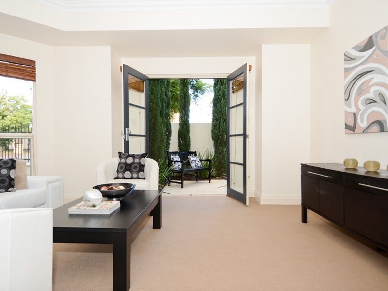 18 Rhyl Avenue, Wayville SA 5034