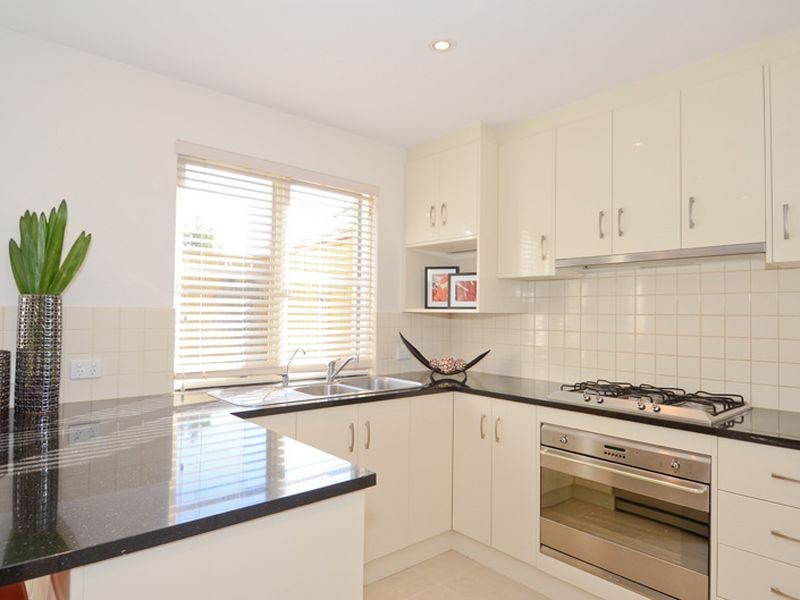 18 Rhyl Avenue, Wayville SA 5034