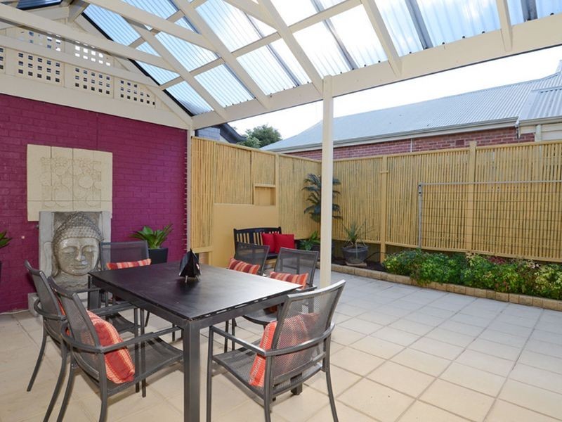 18 Rhyl Avenue, Wayville SA 5034