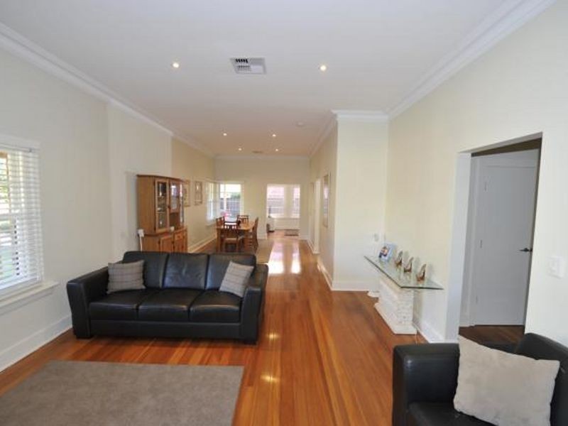 24 King Edward Avenue, Hawthorn SA 5062