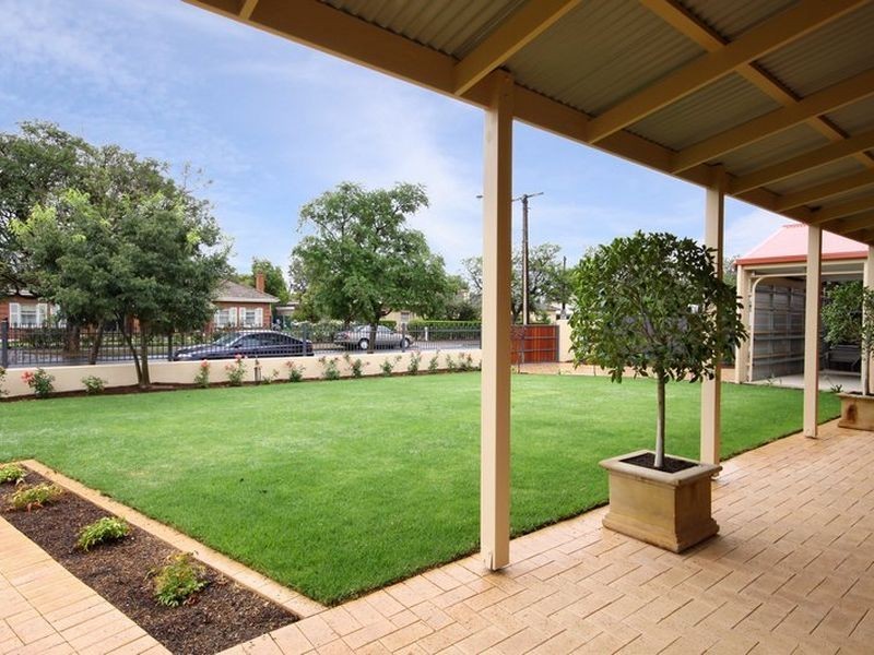 24 King Edward Avenue, Hawthorn SA 5062