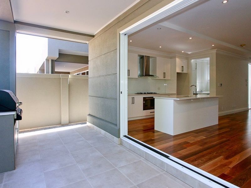 22 Hexham Avenue, Myrtle Bank SA 5064