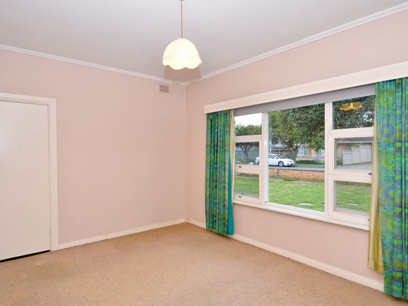 6 Seymour Grove, Brighton SA 5048