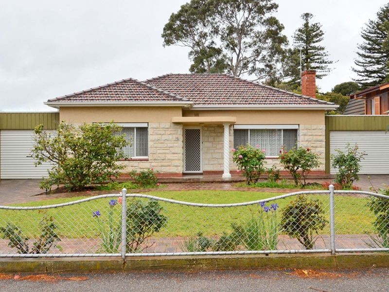 16 The Grove, Lower Mitcham SA 5062