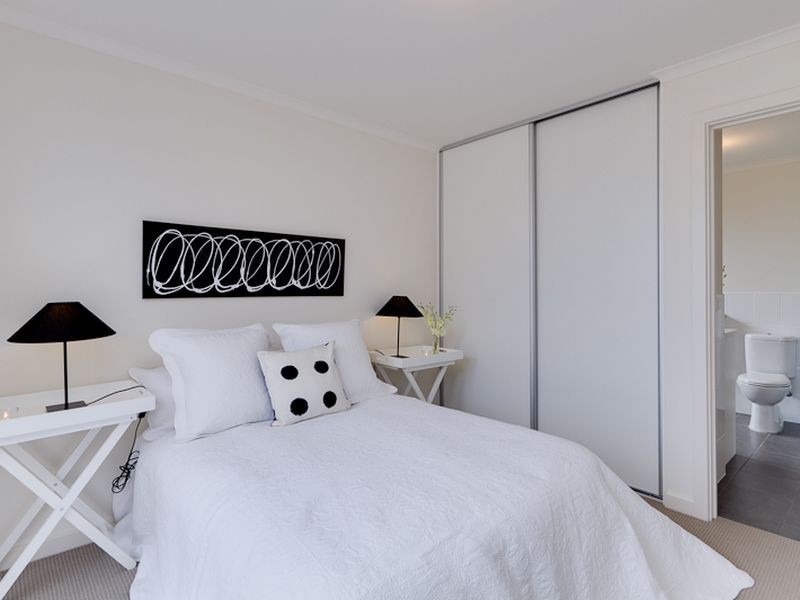 1B Sixth Avenue, Warradale SA 5046