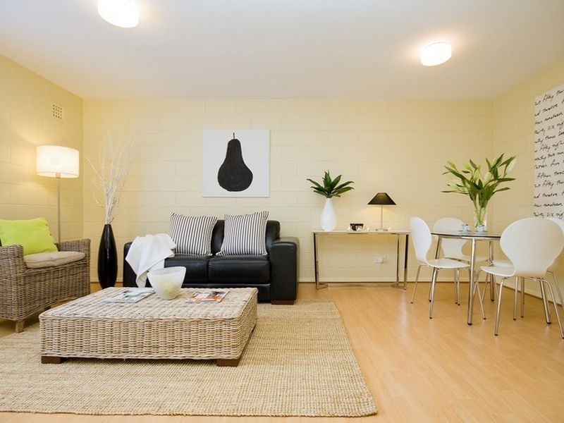 8/21 Laught Avenue, Black Forest SA 5035