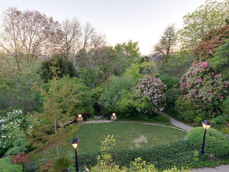 21 Waverley Ridge Road, Crafers West SA 5152