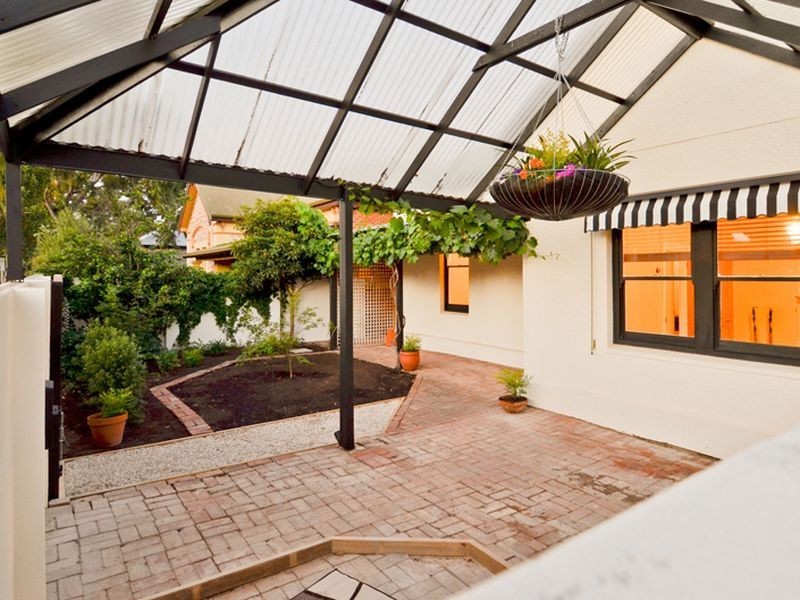 9 Essex North Street, Goodwood SA 5034