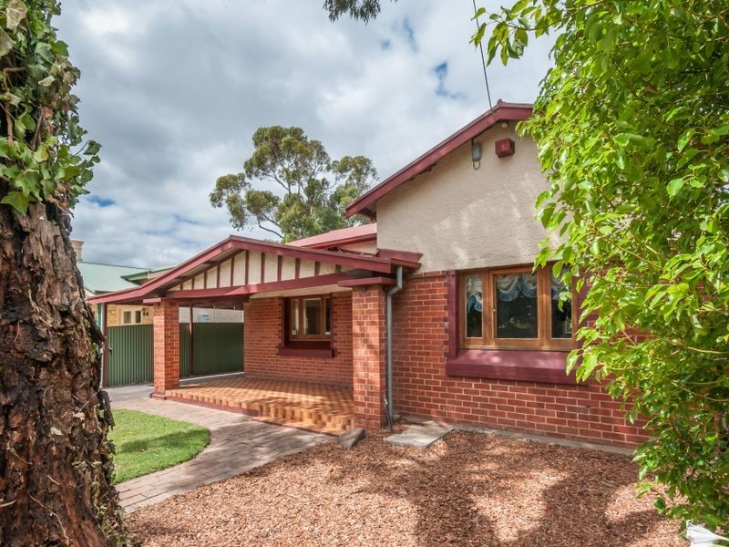 33 Dixon Street, Clarence Park SA 5034