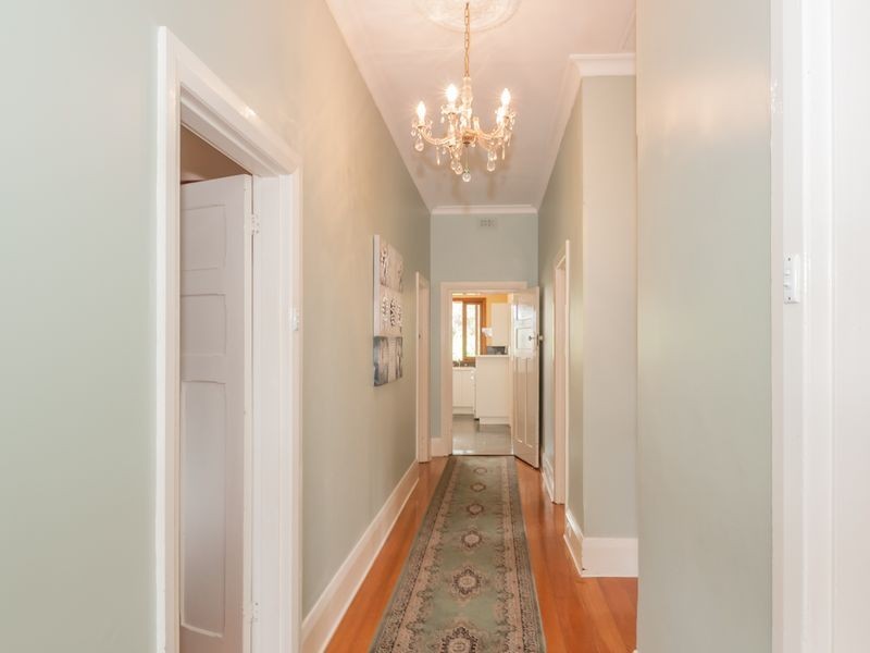 33 Dixon Street, Clarence Park SA 5034