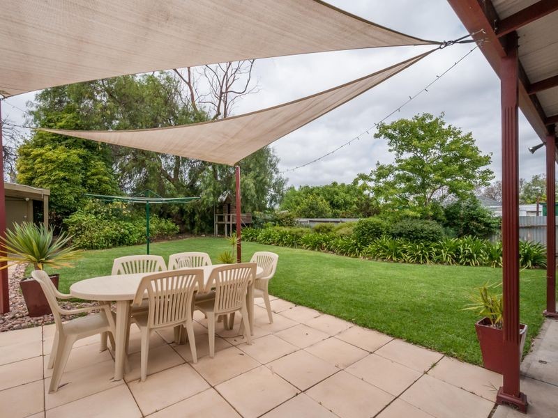 33 Dixon Street, Clarence Park SA 5034