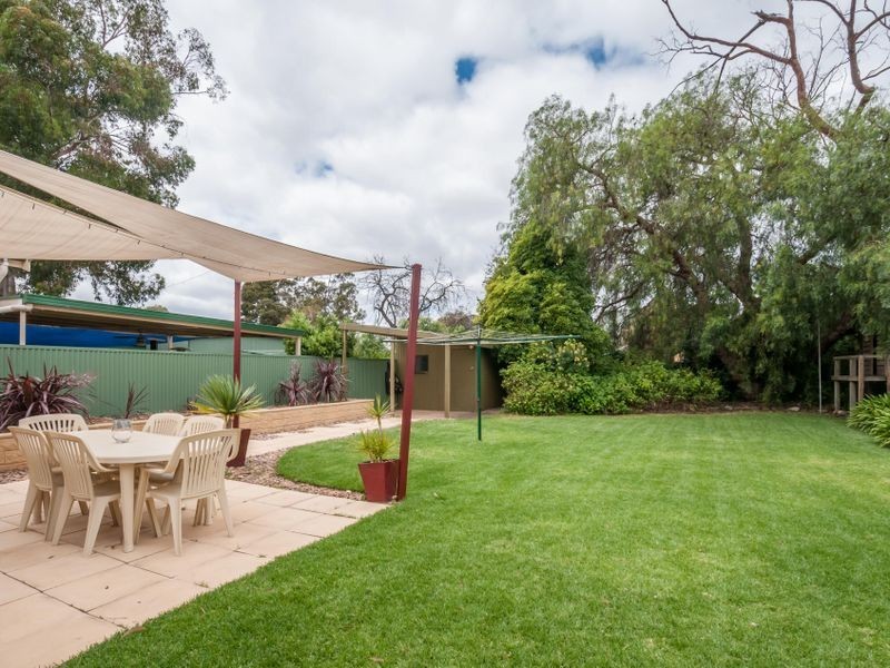 33 Dixon Street, Clarence Park SA 5034