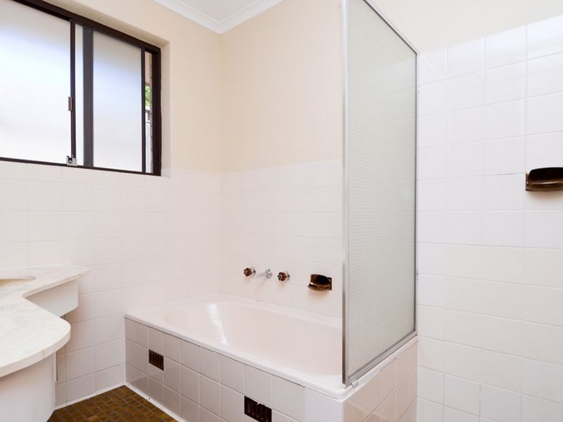 6 Owen Street, Torrens Park SA 5062
