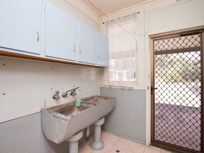 6 Dunedin Street, Dover Gardens SA 5048