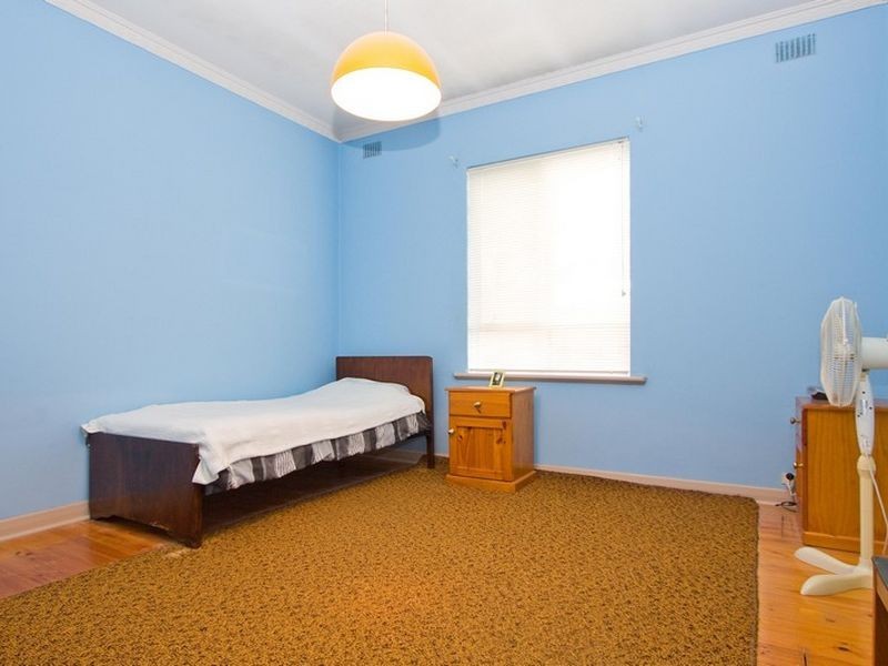 2 Farman Avenue, Hendon SA 5014